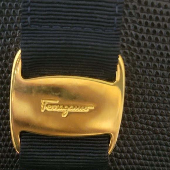 Salvatore Ferragamo Wallet Vera Navy - Picture 5 of 6
